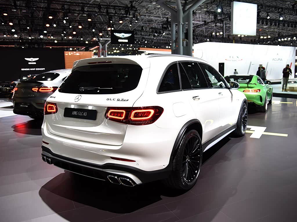 Mercedes-Benz GLC AMG 2026 — фото 42