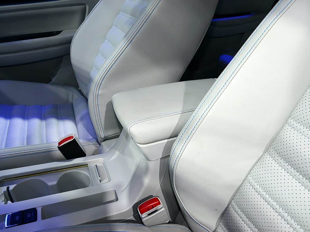 Dongfeng Fengxings50ev 2024 — фото 176