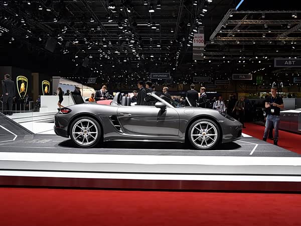 Porsche 718 2023