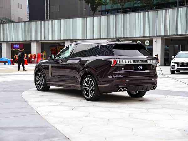 Lynk & Co 09 2026