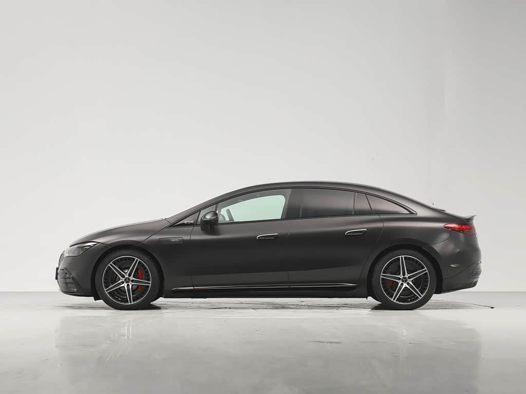 Mercedes-Benz EQE AMG 2023 — фото 36