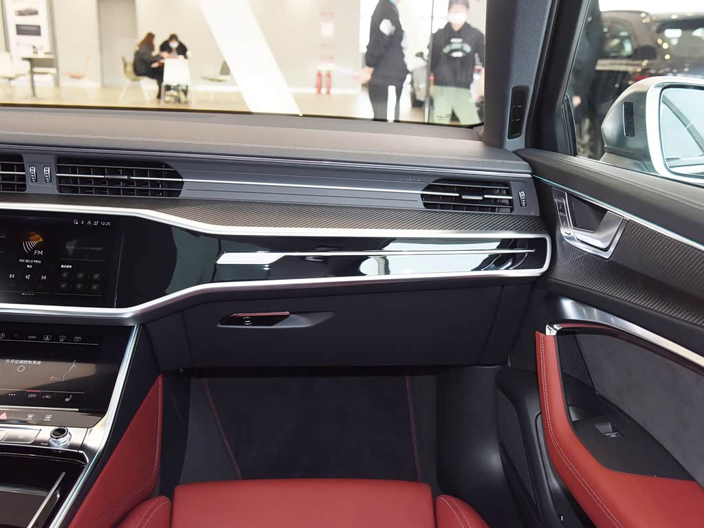 Audi S6 2025 — фото 138