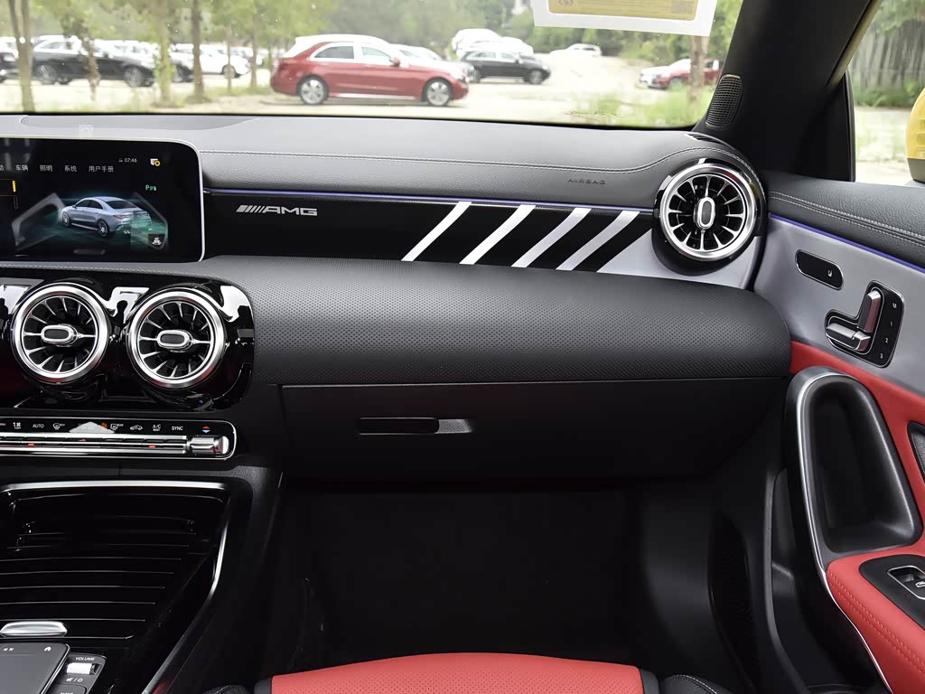 Mercedes-Benz CLA AMG 2026 — фото 158