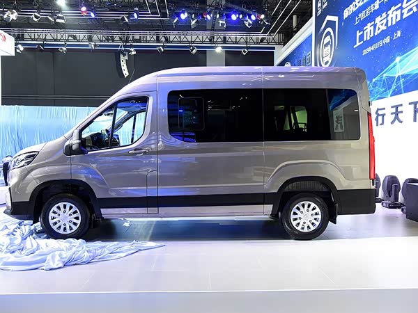 Maxus V90 2026