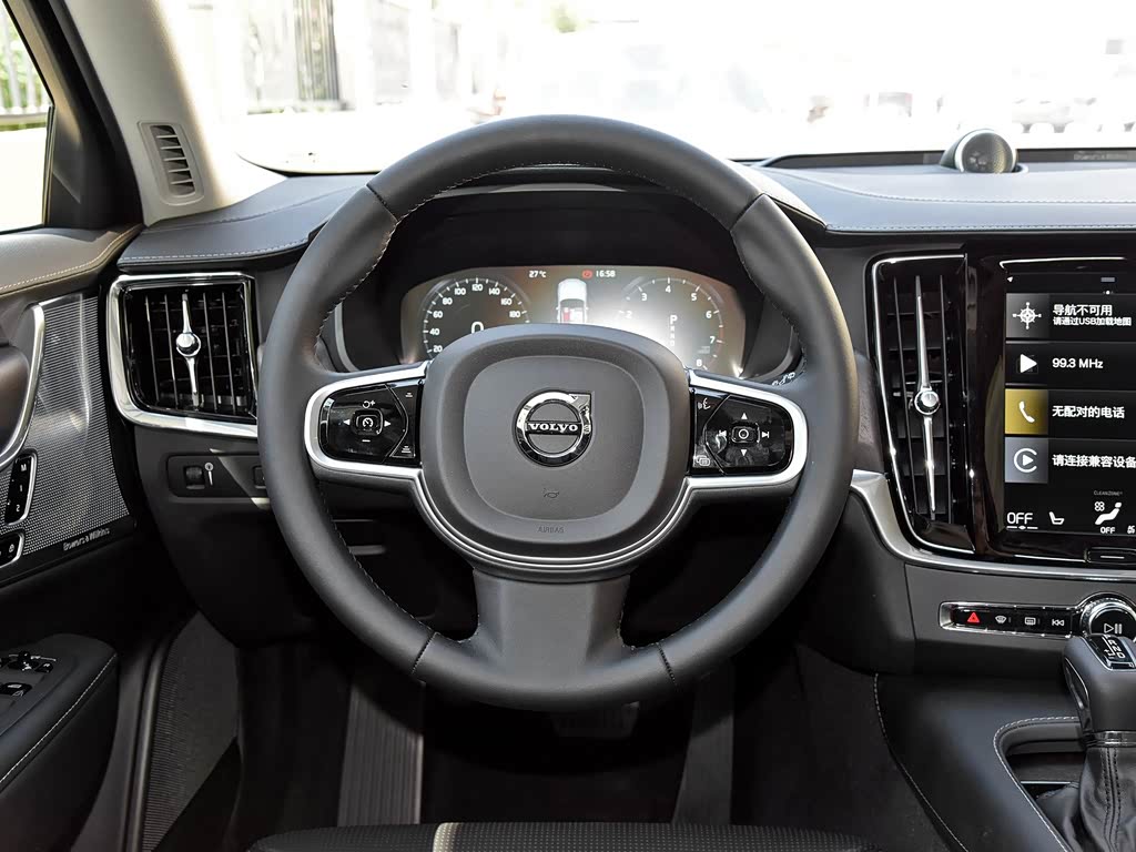 Volvo V90 2025 — фото 156