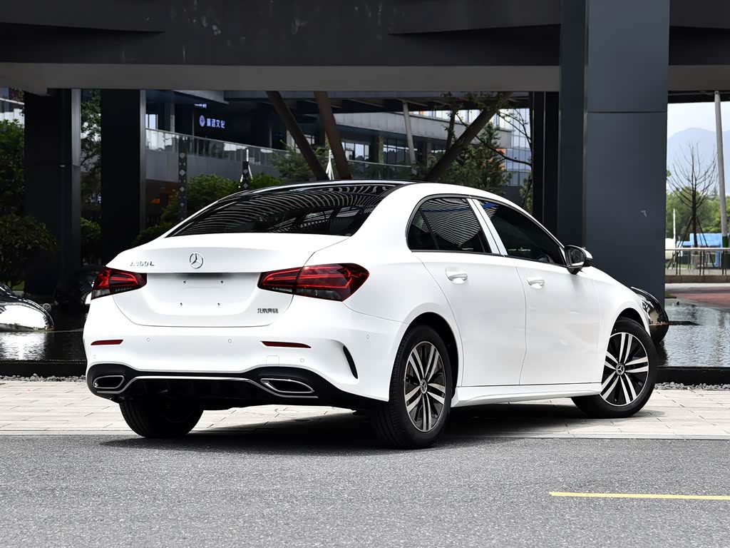 Mercedes-Benz A-Class 2025 — фото 50