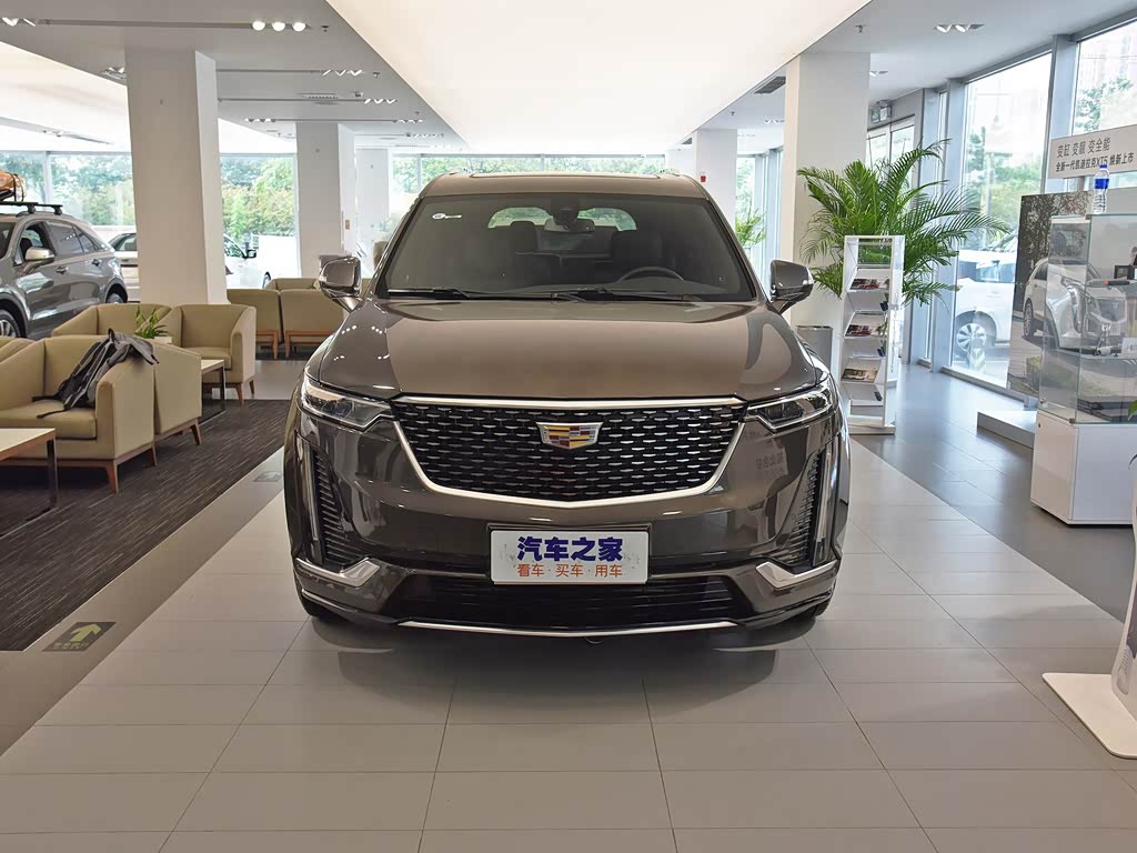 Cadillac XT6 2025 — фото 19