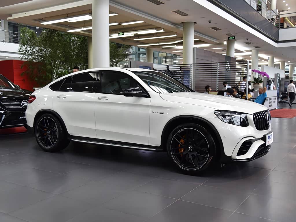 Mercedes-Benz GLC Coupe AMG 2025 — фото 39