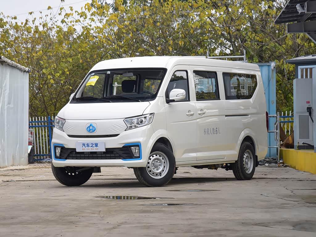 Changan Crossstar V5 EV 2025 — фото 88