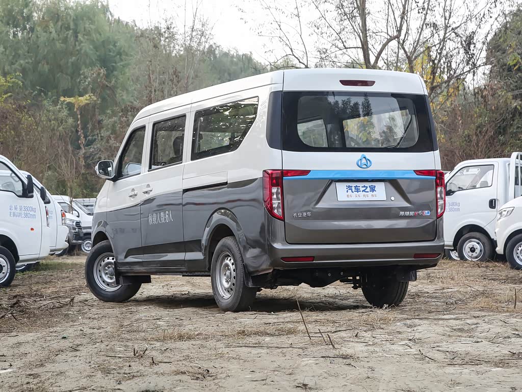 Changan Crossstar V5 EV 2025 — фото 42