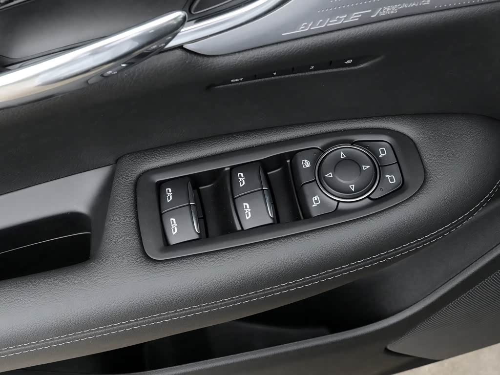 Cadillac XT6 2025 — фото 178