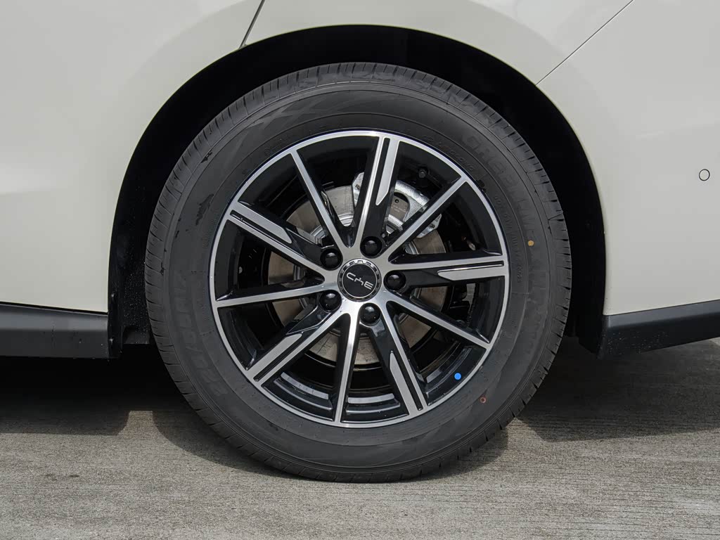BYD Seal 06 DM-i Travel Edition 2026 — фото 229