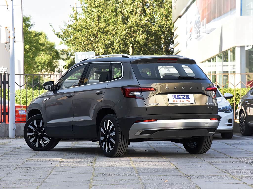 Skoda Karoq 2025 — фото 74