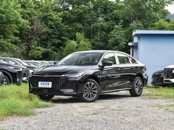 Chery Fengyun A8 2025