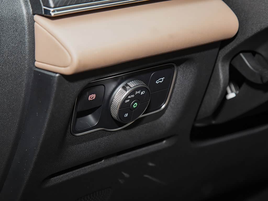 Chery Tiggo 8L 2025 — фото 122