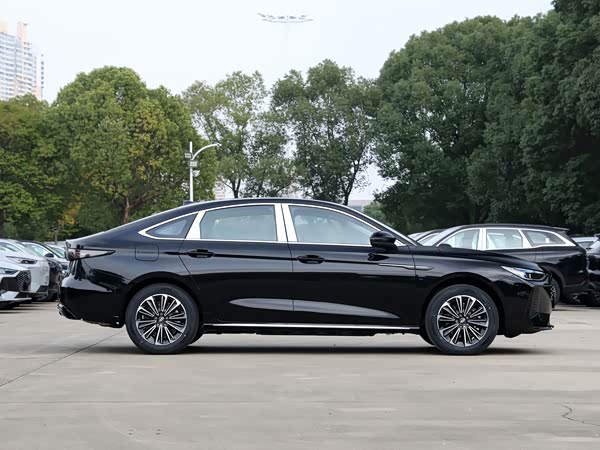 Chery Fengyun A8L 2026