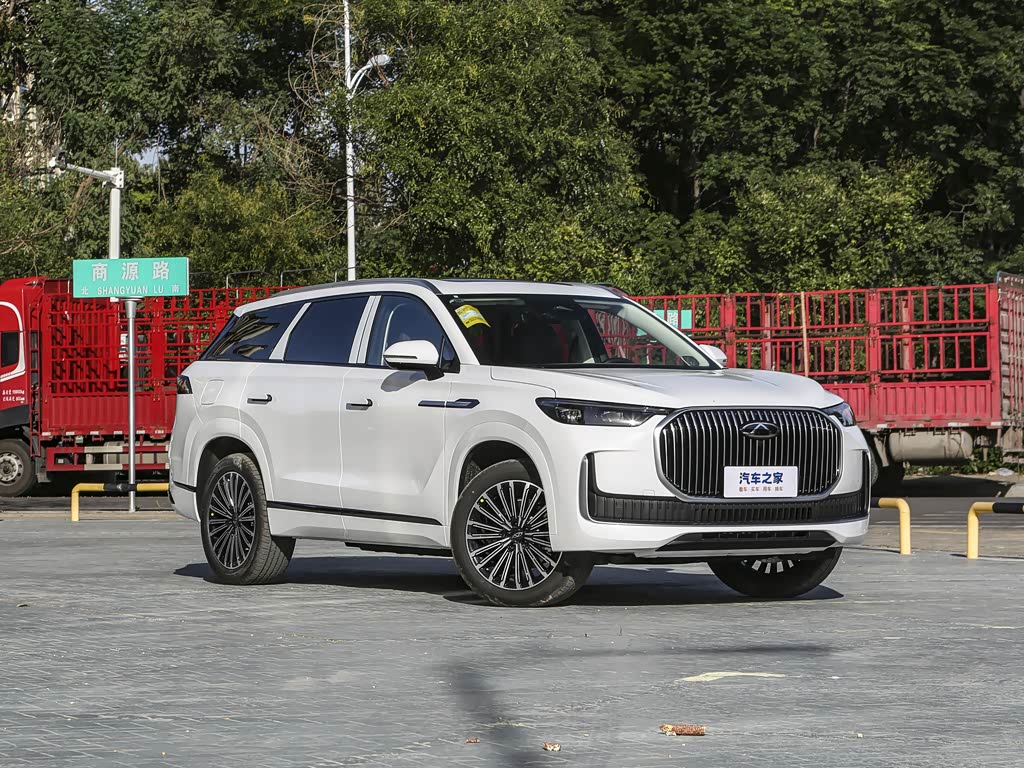 Chery Tiggo 9 C-DM 2026 — фото 23