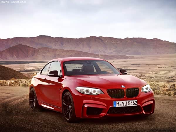 BMW M2 2025