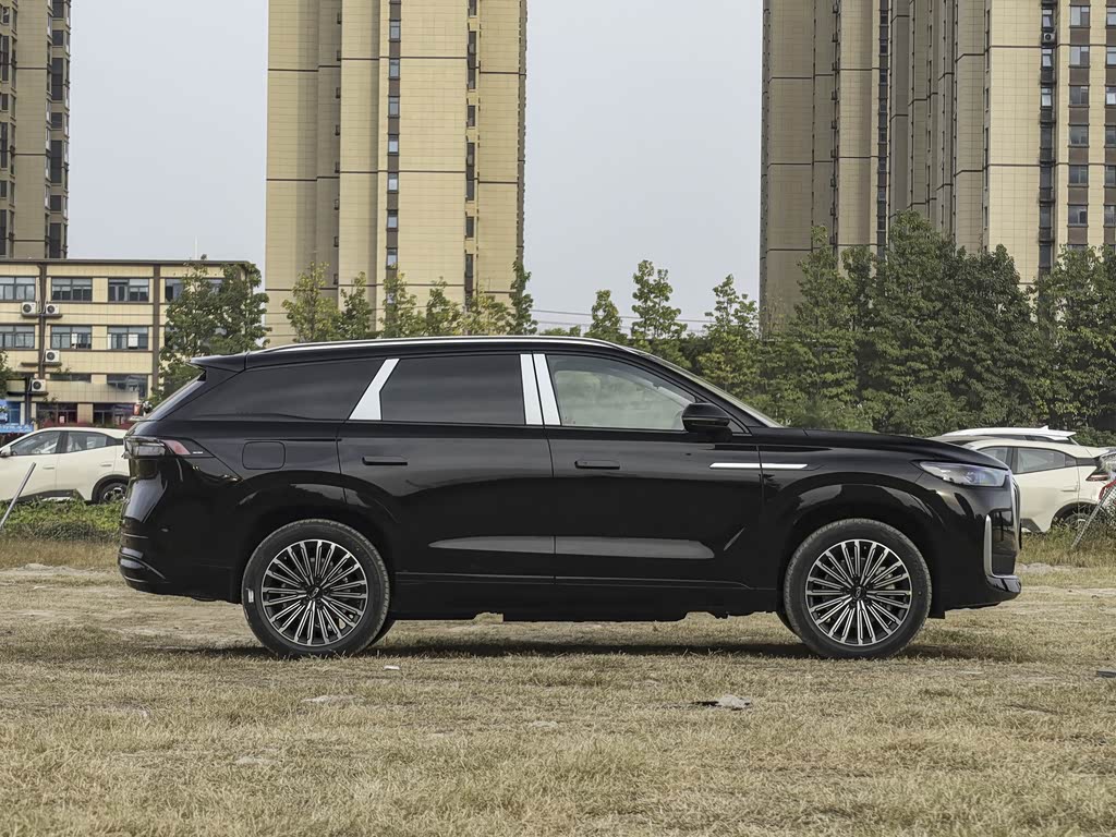 Chery Tiggo 9 C-DM 2026 — фото 26