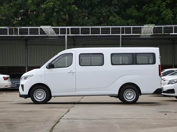 Wuling Yangguang 2026