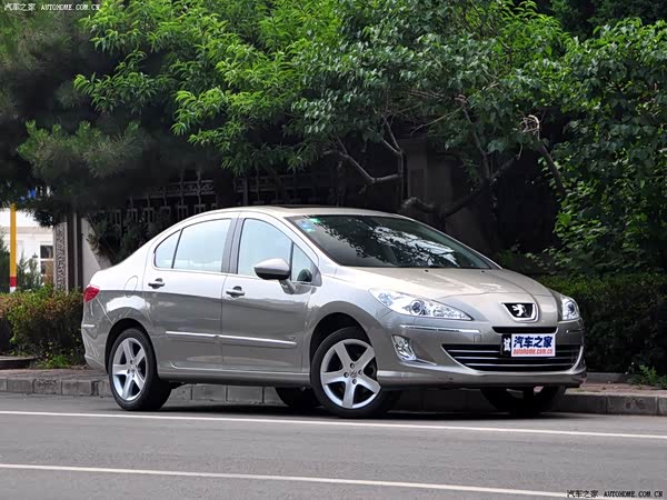 Peugeot 408 2024