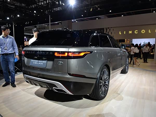 Land Rover Range Rover Velar 2026