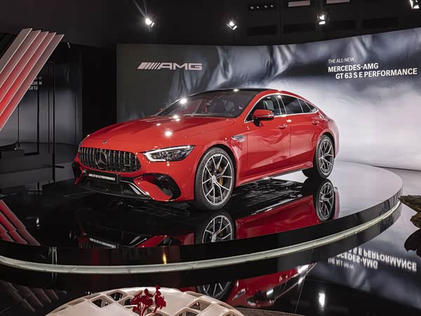 Mercedes-Benz AMG GT 2025