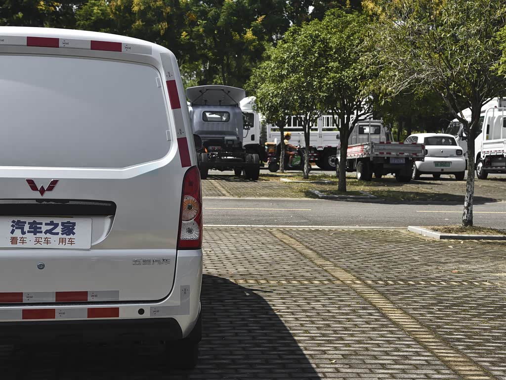 Wuling EV50 2023 — Детали, фото 22