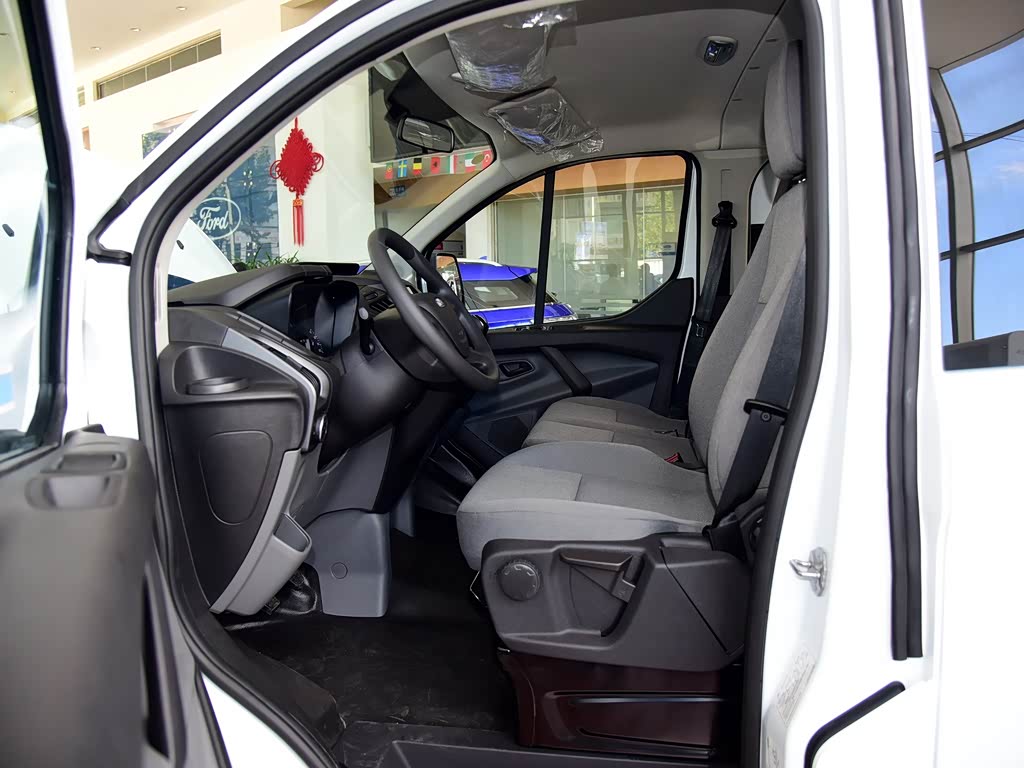 Ford Transit 2026 — фото 173