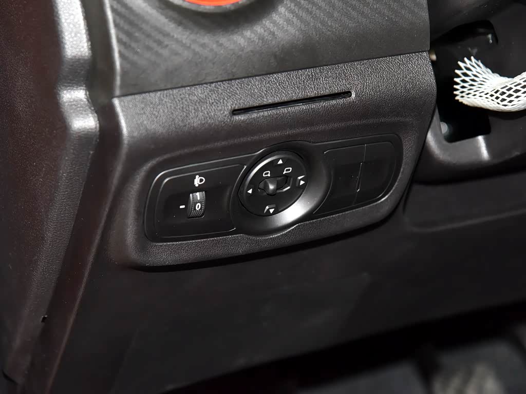 Chery Tiggo 3x 2024 — фото 153