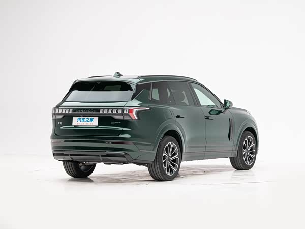Lynk & Co 09 EM-P 2025