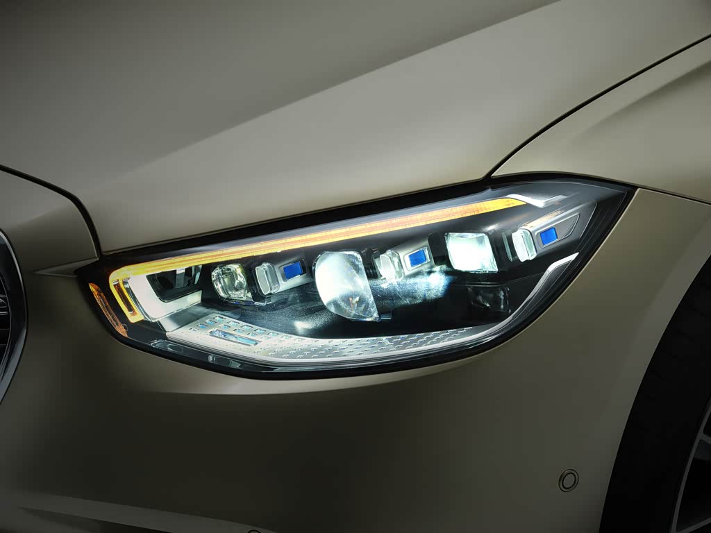 Mercedes-Benz S-Class 2026 — Ночью, фото 6