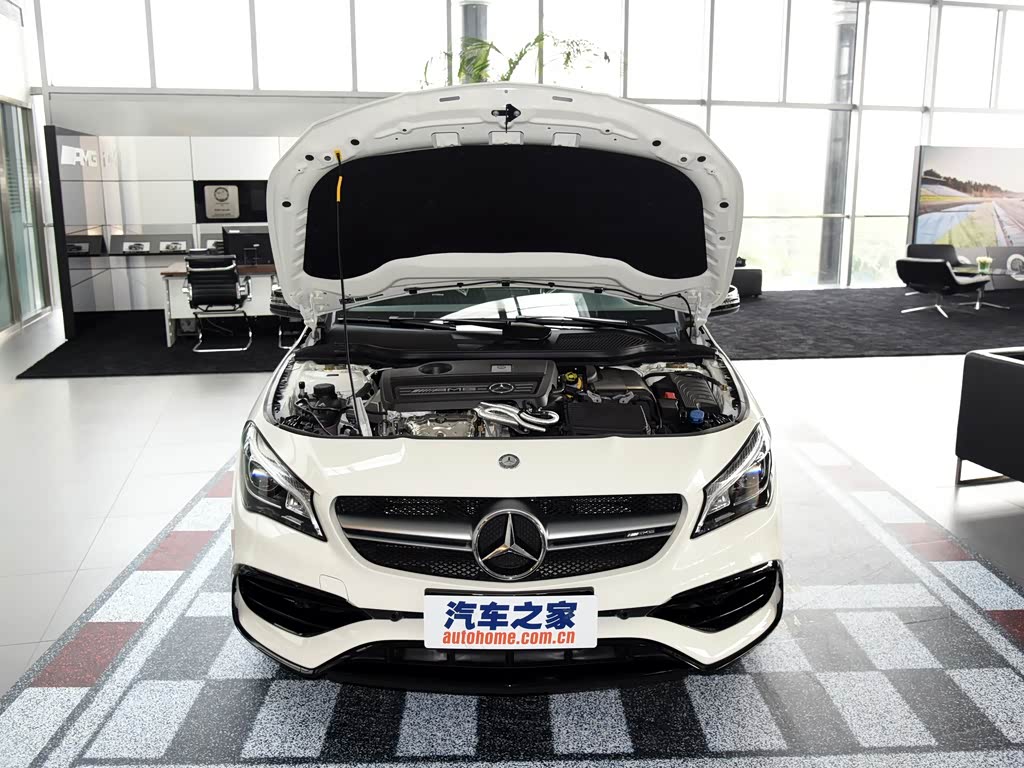 Mercedes-Benz CLA AMG 2026 — фото 231