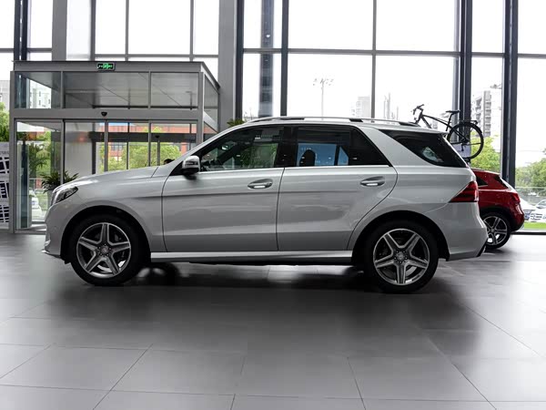 Mercedes-Benz GLE 2026