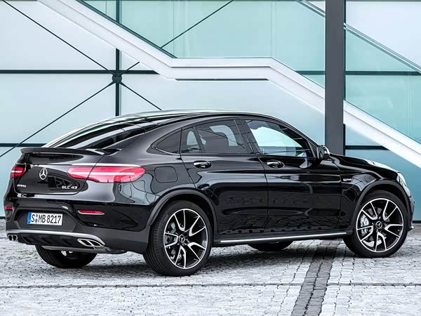 Mercedes-Benz GLC Coupe AMG 2025