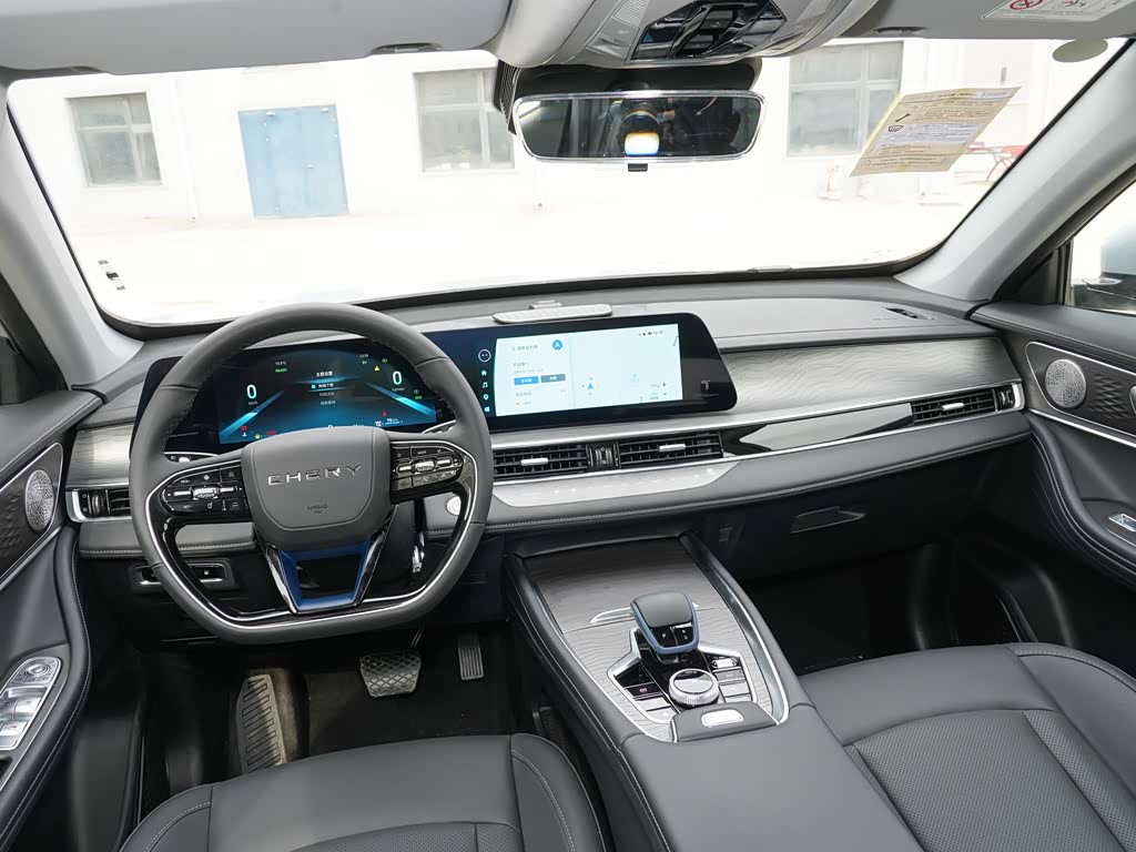 Chery Tiggo 8 PRO New Energy 2025 — фото 75