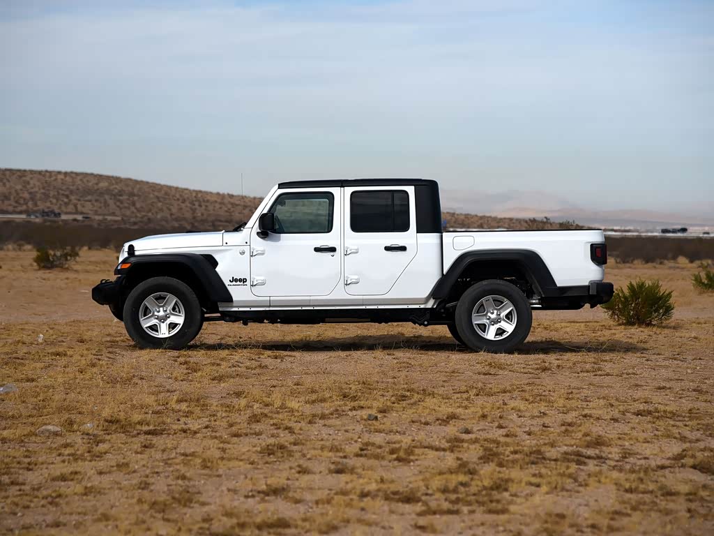 Jeep Gladiator 2026 — фото 9