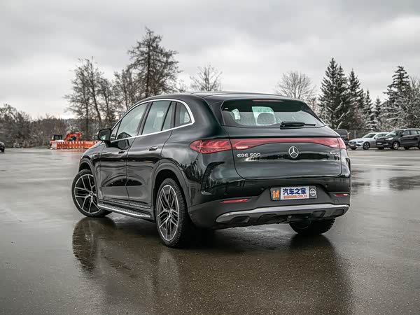 Mercedes-Benz EQE SUV 2026