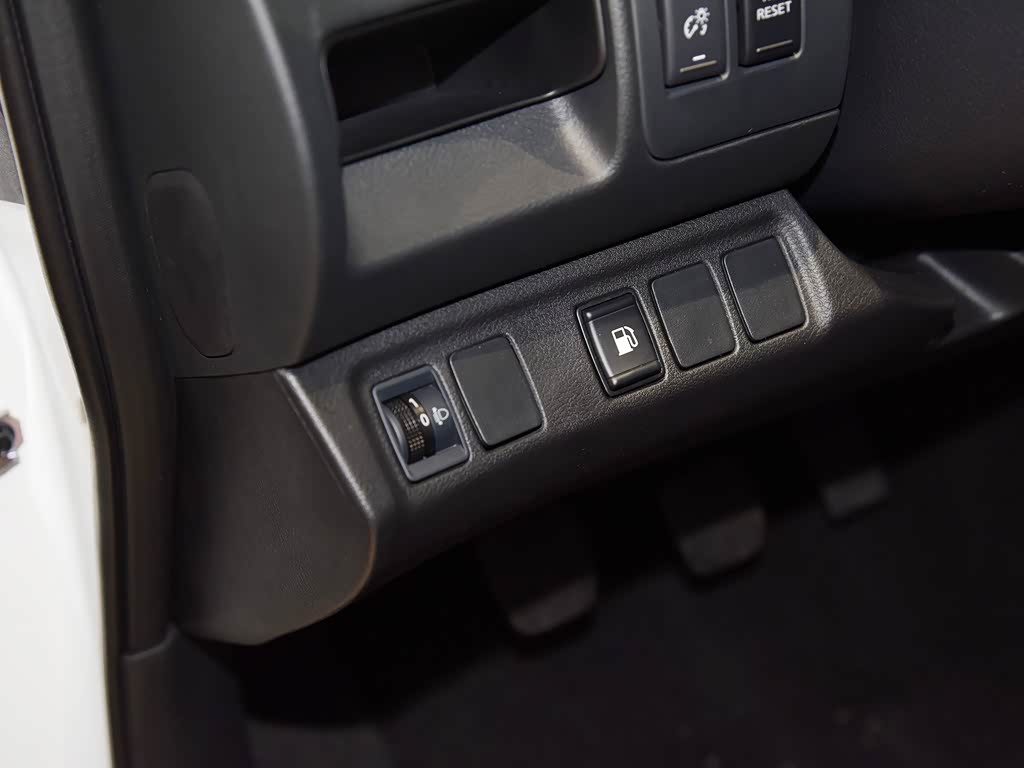 Nissan Navarre 2026 — фото 128