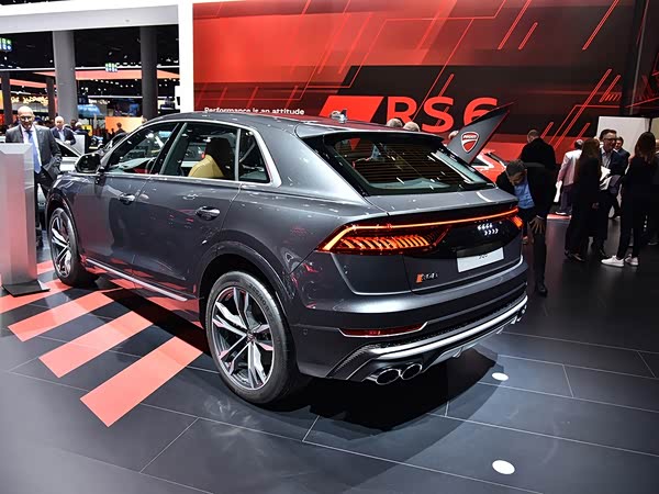 Audi SQ8 2026