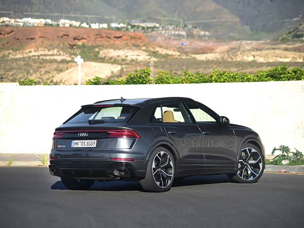 Audi RS Q8 2026