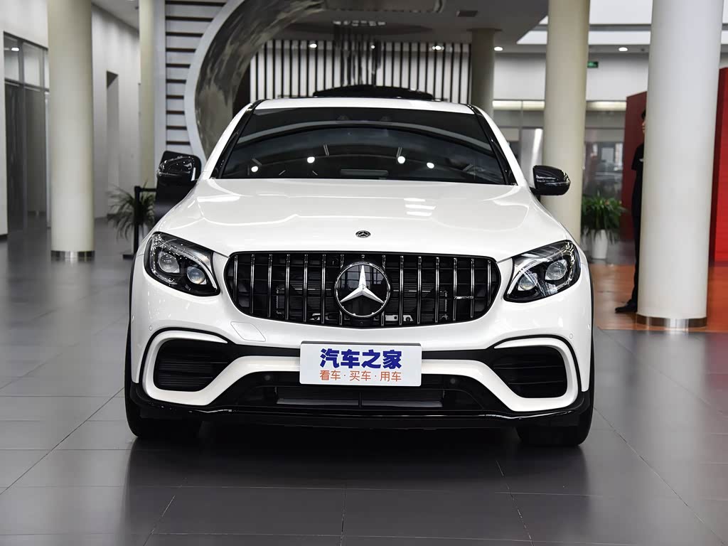 Mercedes-Benz GLC Coupe AMG 2025 — фото 40