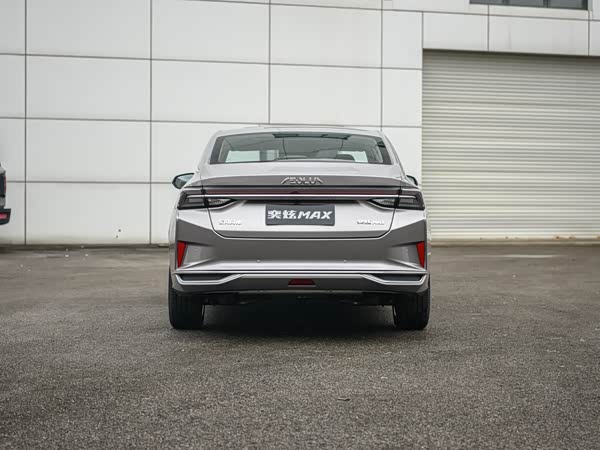 Dongfeng Yixuan MAX 2024