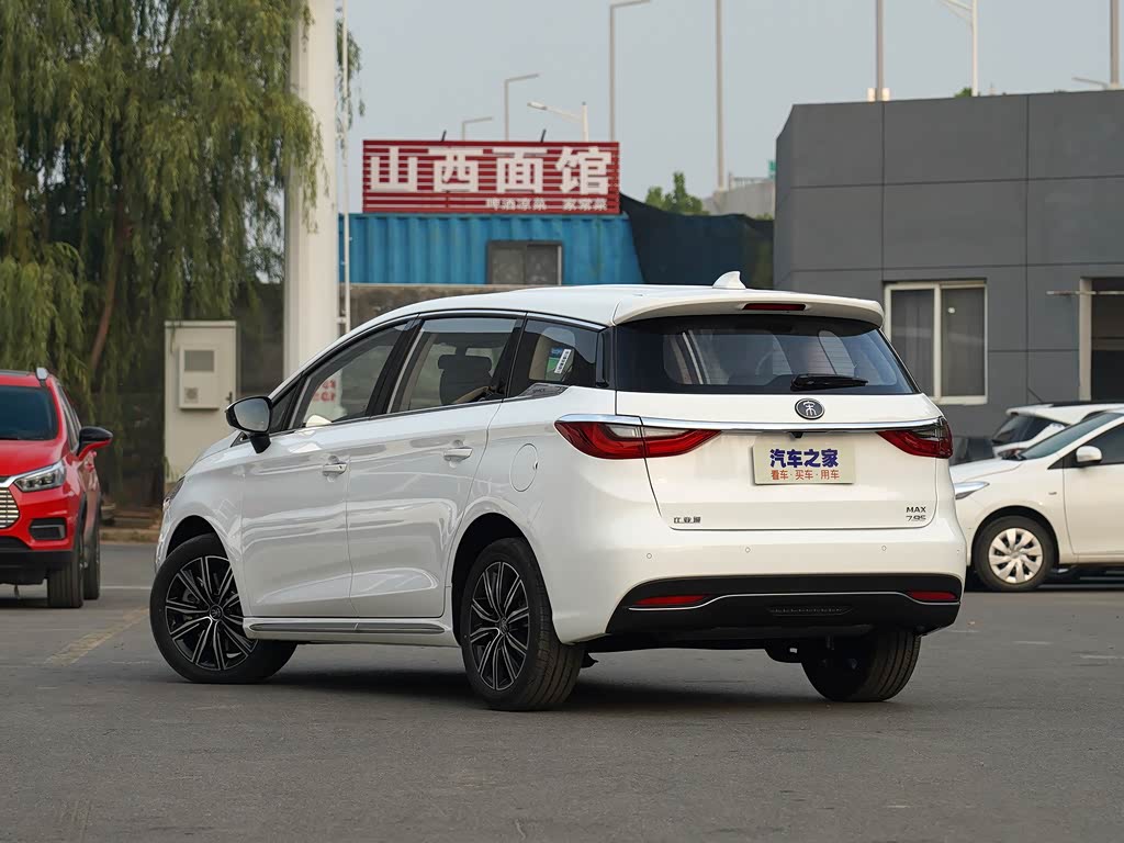 BYD Song MAX New Energy 2022 — фото 79