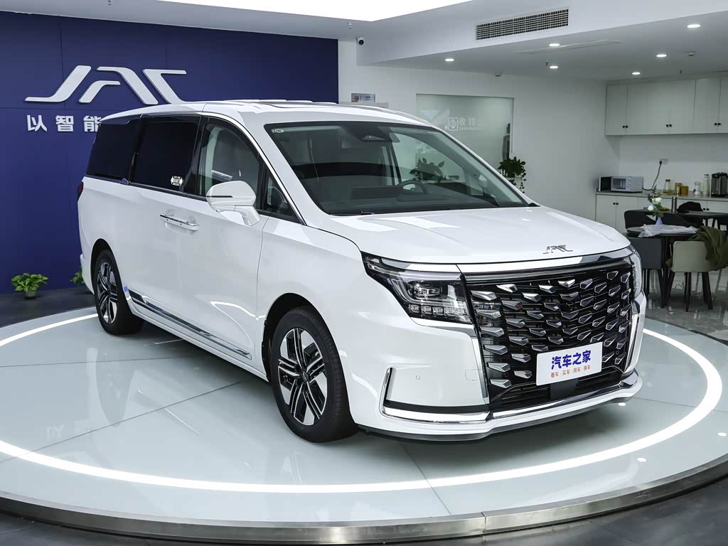 JAC Ruifeng RF8 PHEV 2026 — фото 69