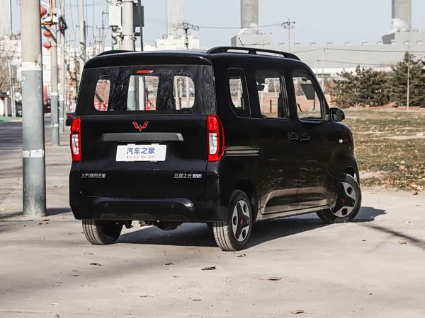 Wuling Zhiguang New Energy 2025