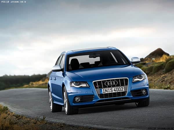 Audi S4 2025