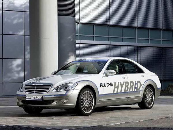Mercedes-Benz SJi New Energy 2025