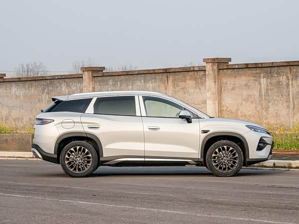 BYD Song Ultra 2026