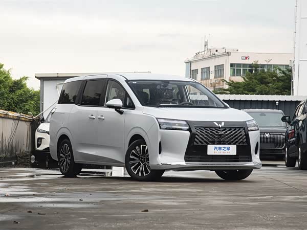 Wuling Starlight 730 New Energy 2026